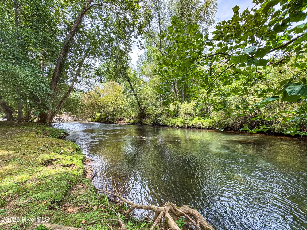 635 Brasstown View Road Murphy, NC 28906
