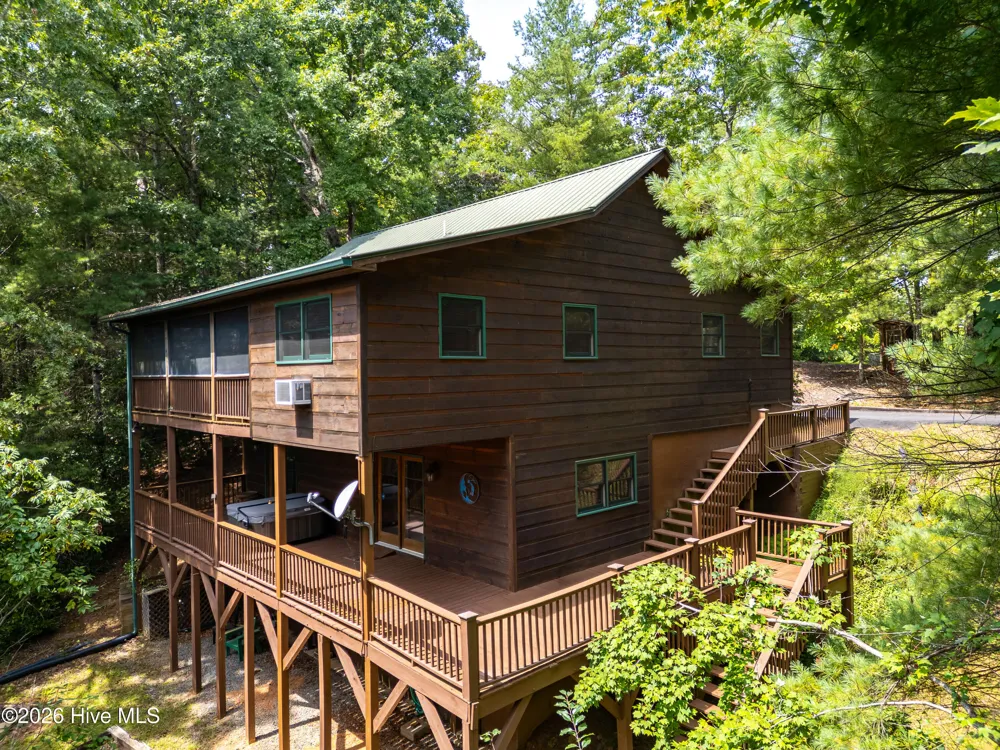 635 Brasstown View Road Murphy, NC 28906