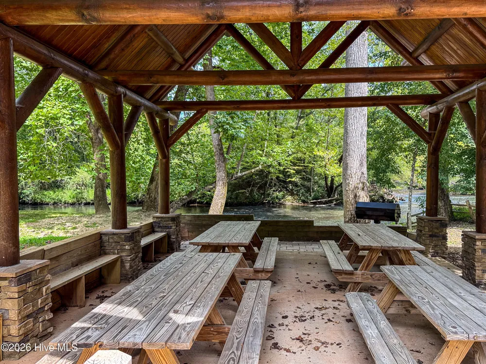 635 Brasstown View Road Murphy, NC 28906