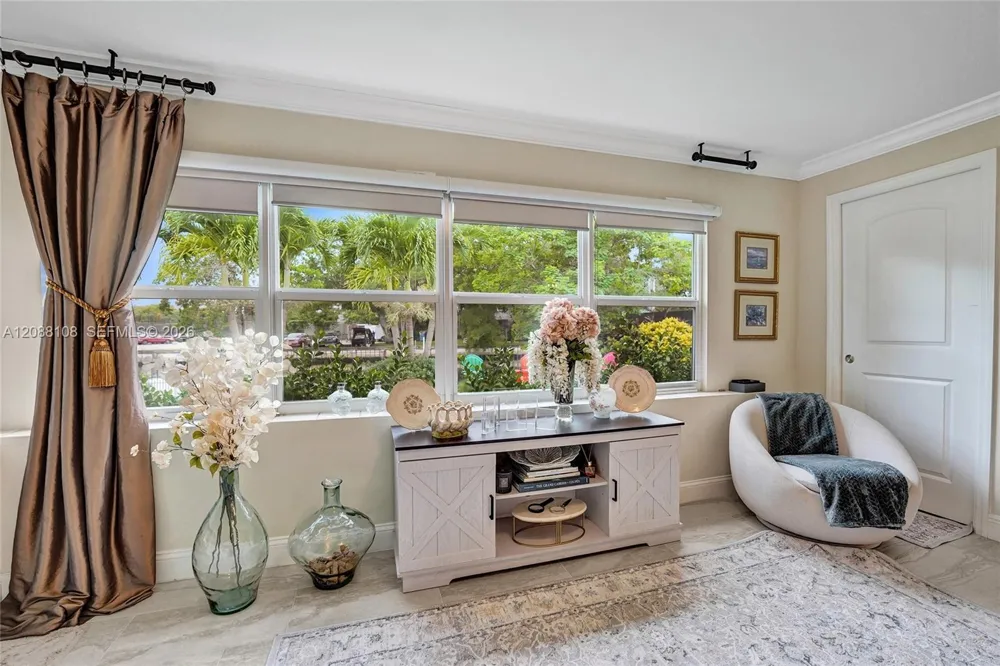 418 NW 20th St Wilton Manors, FL 33311