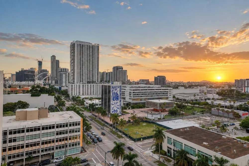 2275 Biscayne Blvd #PH206 Miami, FL 33137