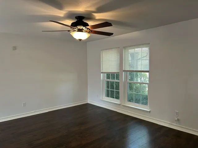 1015 E Yager Lane #129 Austin, TX 78753