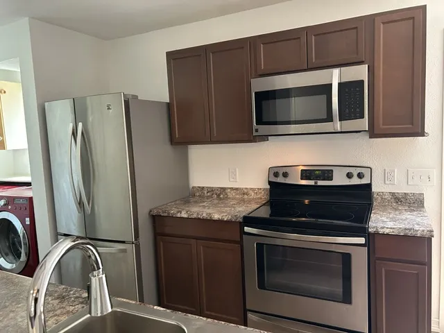 1015 E Yager Lane #129 Austin, TX 78753