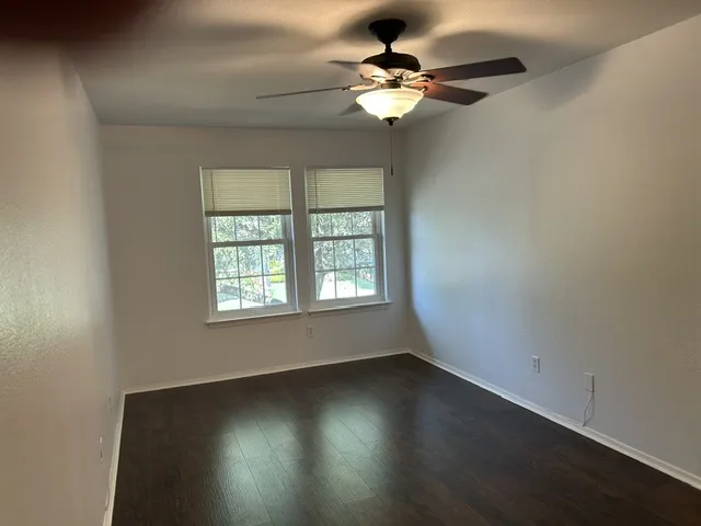 1015 E Yager Lane #129 Austin, TX 78753