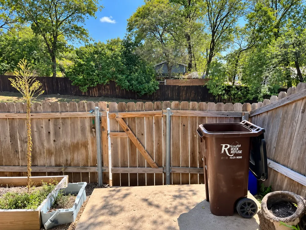 1015 E Yager Lane #129 Austin, TX 78753