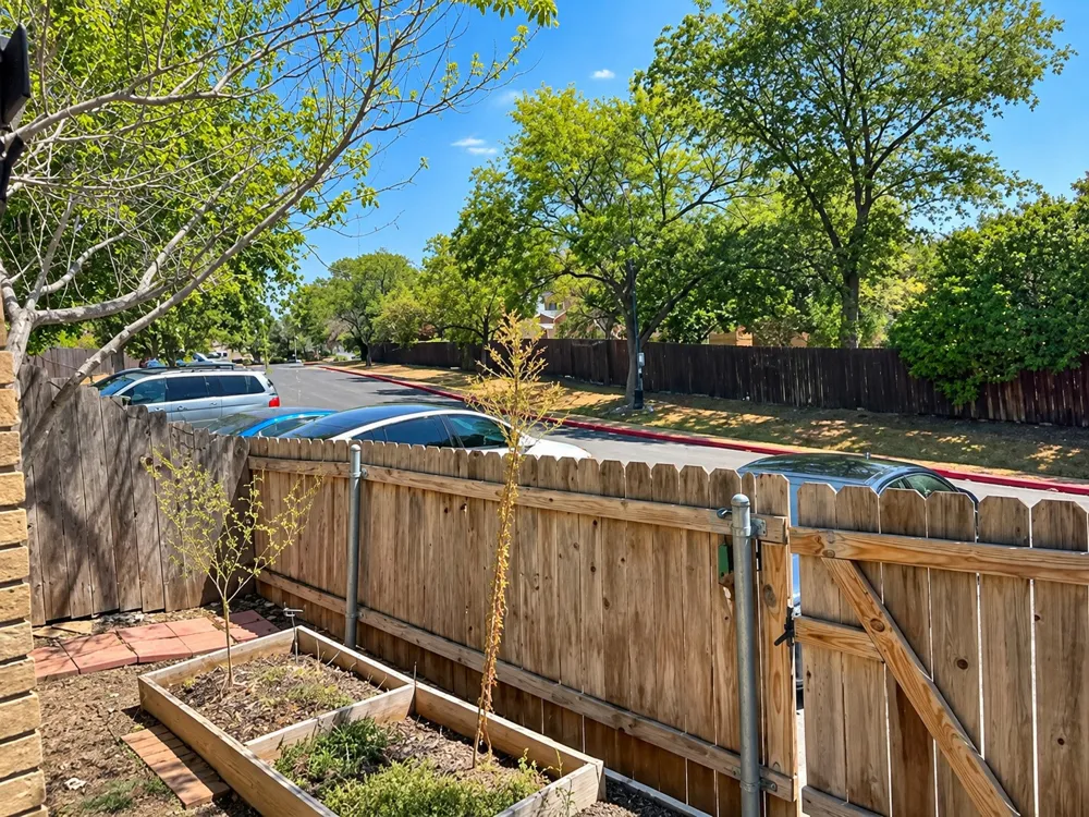 1015 E Yager Lane #129 Austin, TX 78753