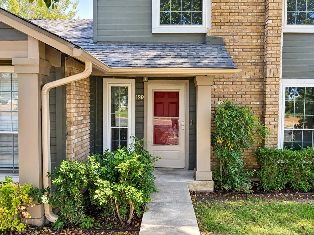 1015 E Yager Lane #129 Austin, TX 78753