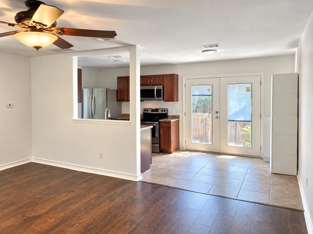 1015 E Yager Lane #129 Austin, TX 78753