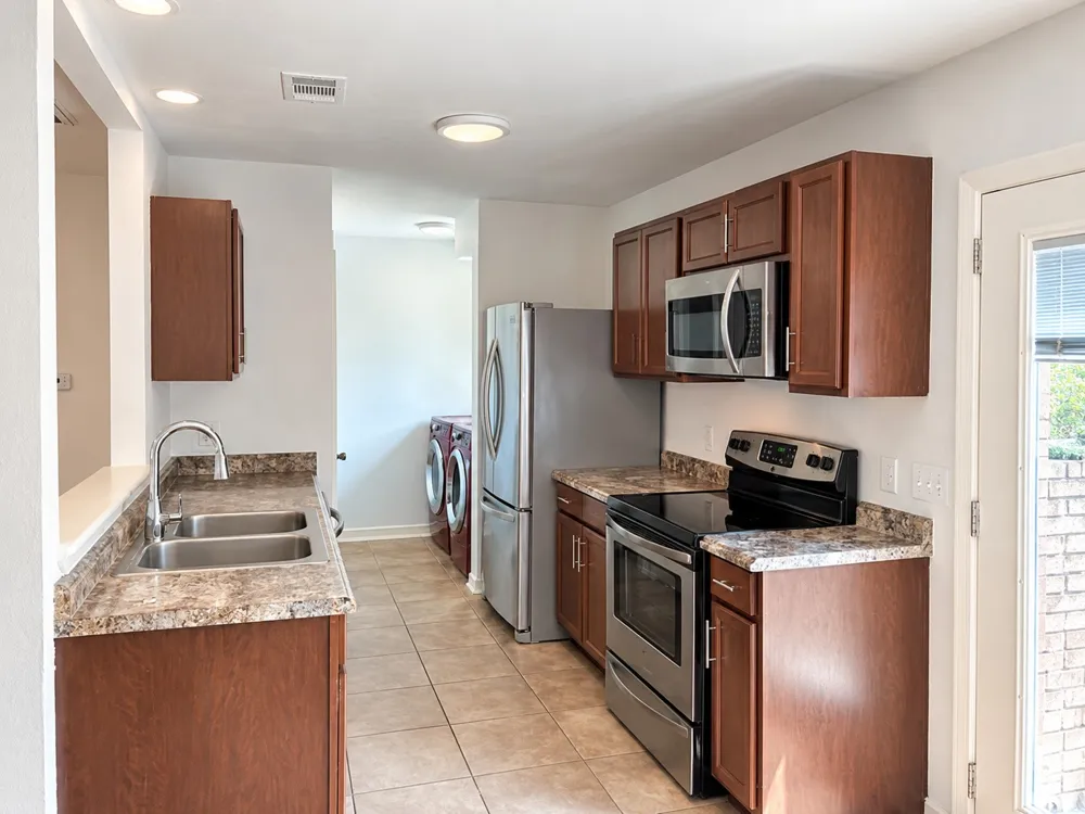 1015 E Yager Lane #129 Austin, TX 78753