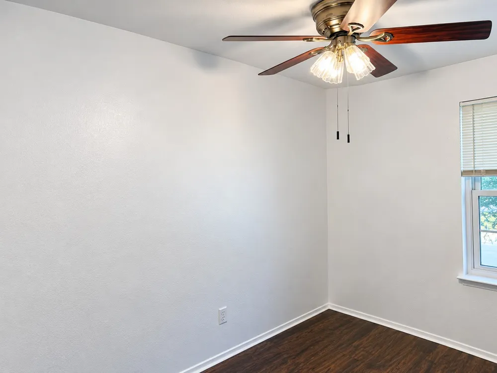 1015 E Yager Lane #129 Austin, TX 78753