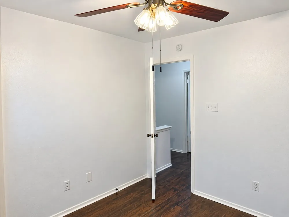 1015 E Yager Lane #129 Austin, TX 78753