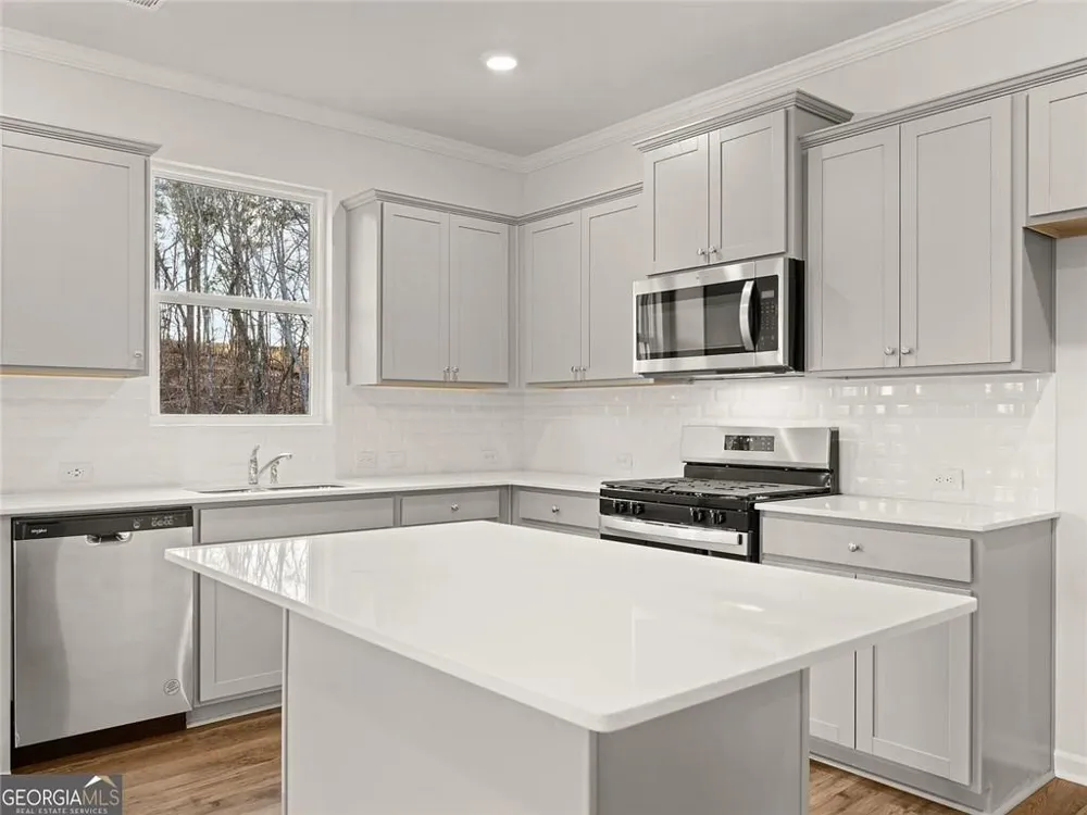 4051 Peregrine Way Gainesville, GA 30506