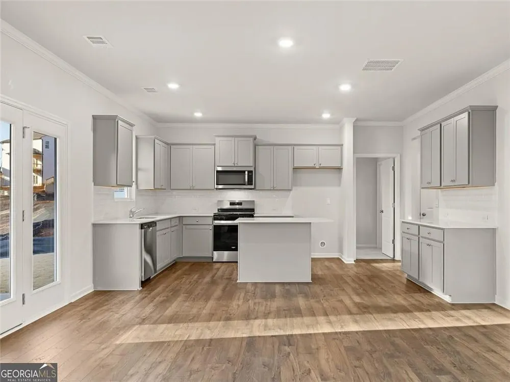 4051 Peregrine Way Gainesville, GA 30506