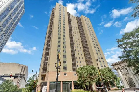 300 Peachtree Street NE #2N