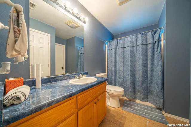 10116 FM-1346 Adkins, TX 78101