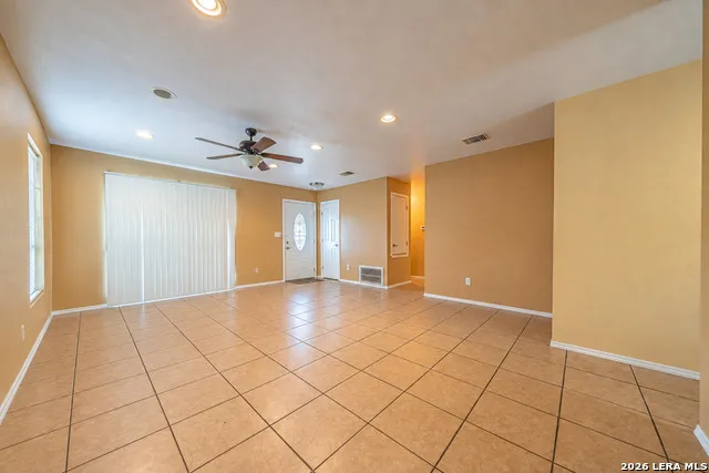 10116 FM-1346 Adkins, TX 78101