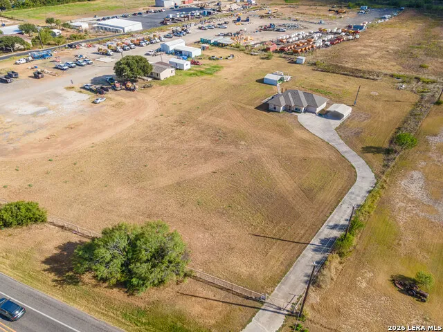 10116 FM-1346 Adkins, TX 78101