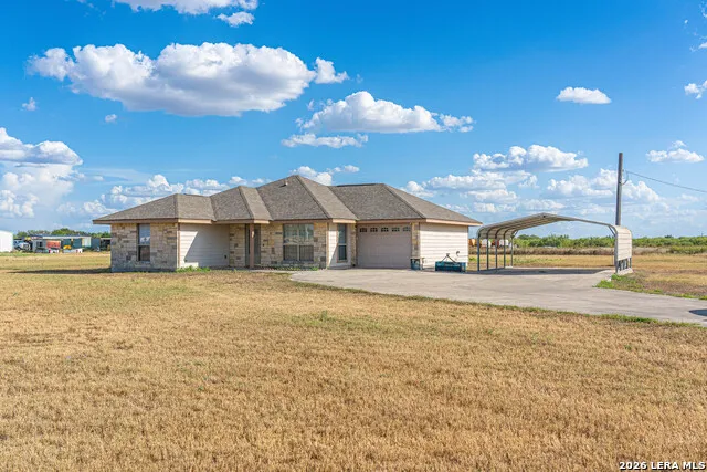 10116 FM-1346 Adkins, TX 78101