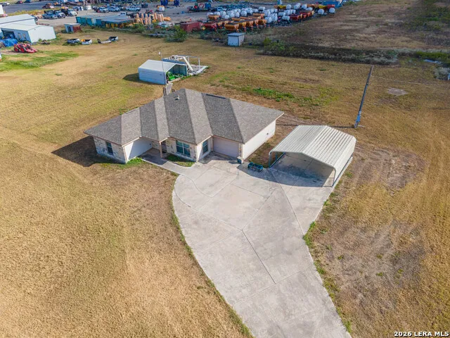 10116 FM-1346 Adkins, TX 78101