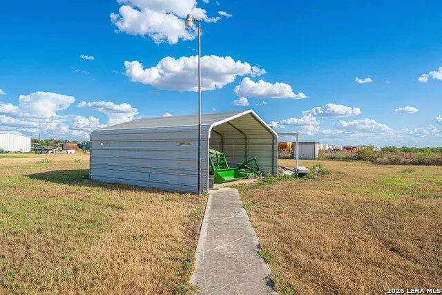 10116 FM-1346 Adkins, TX 78101