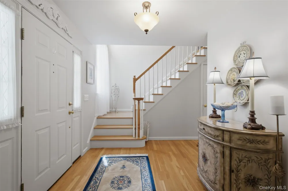 49 Millstream Court Pawling, NY 12564