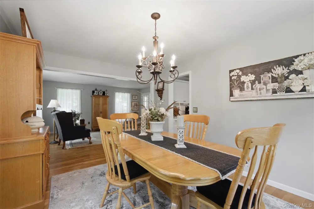 49 Millstream Court Pawling, NY 12564