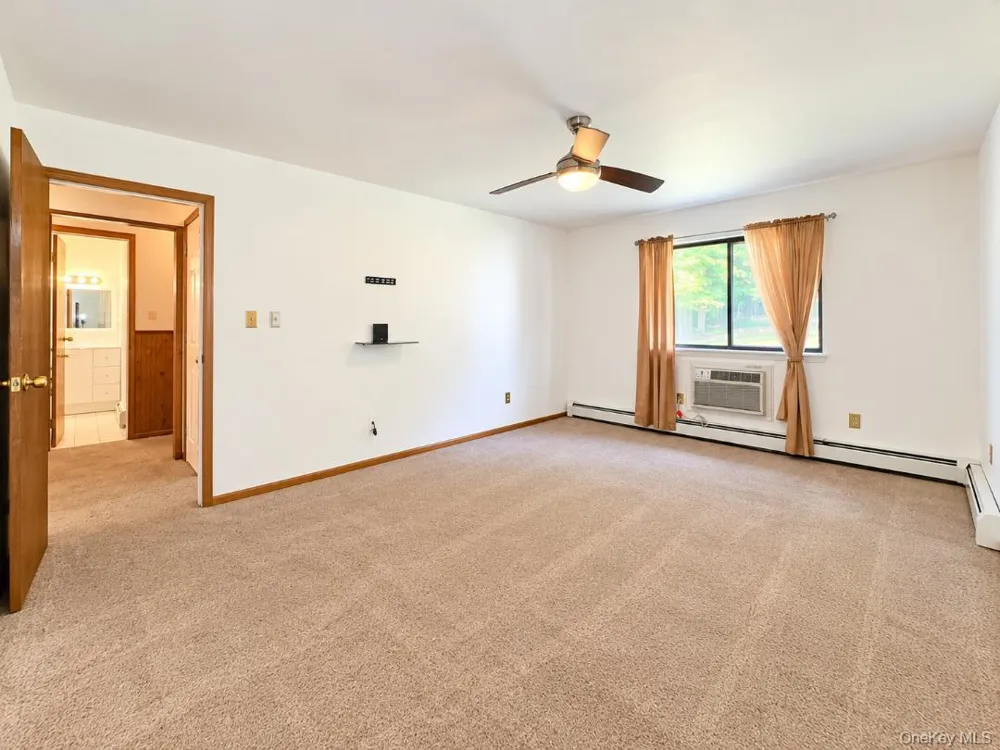 248 Concord Lane Middletown, NY 10940