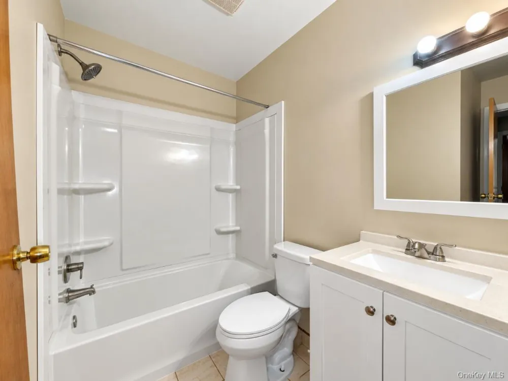 248 Concord Lane Middletown, NY 10940