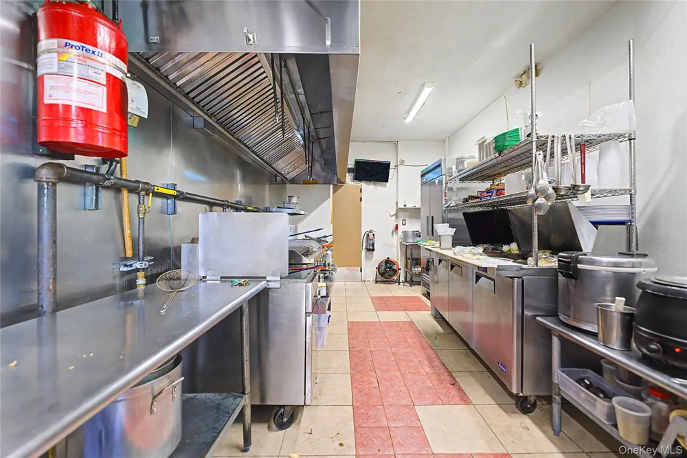 131-07 Liberty Avenue Richmond Hill, NY 11419