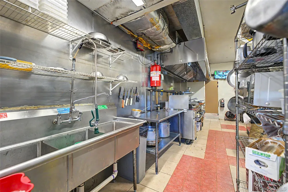 131-07 Liberty Avenue Richmond Hill, NY 11419