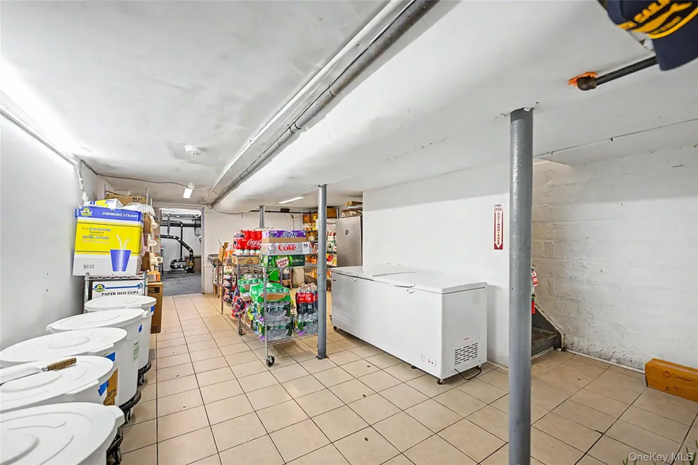 131-07 Liberty Avenue Richmond Hill, NY 11419