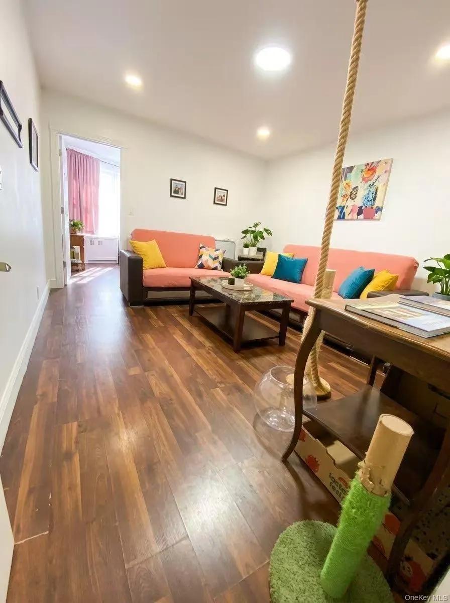 131-07 Liberty Avenue Richmond Hill, NY 11419