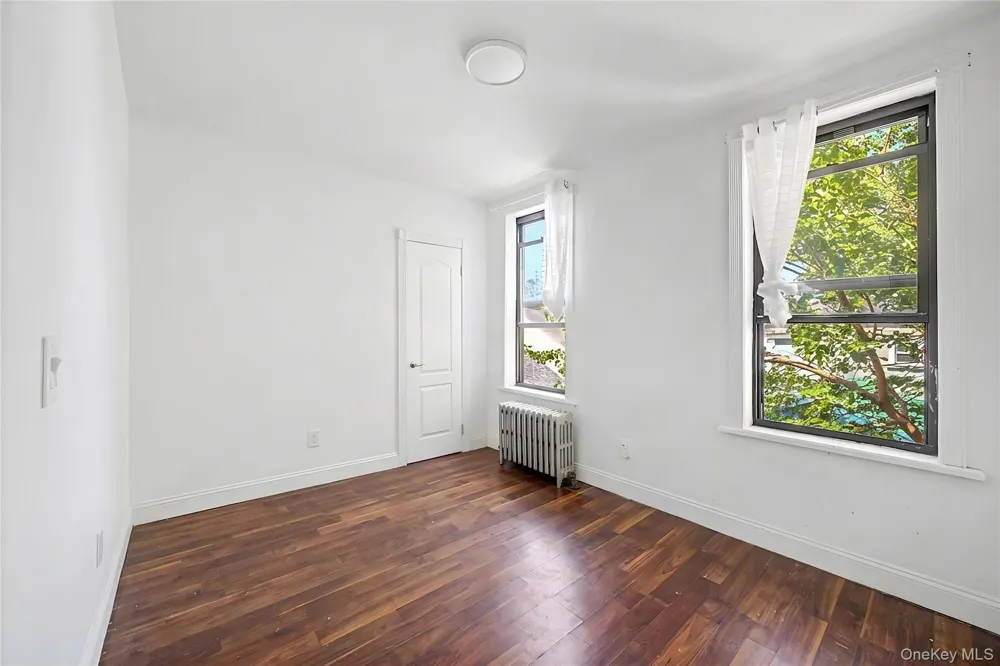 131-07 Liberty Avenue Richmond Hill, NY 11419