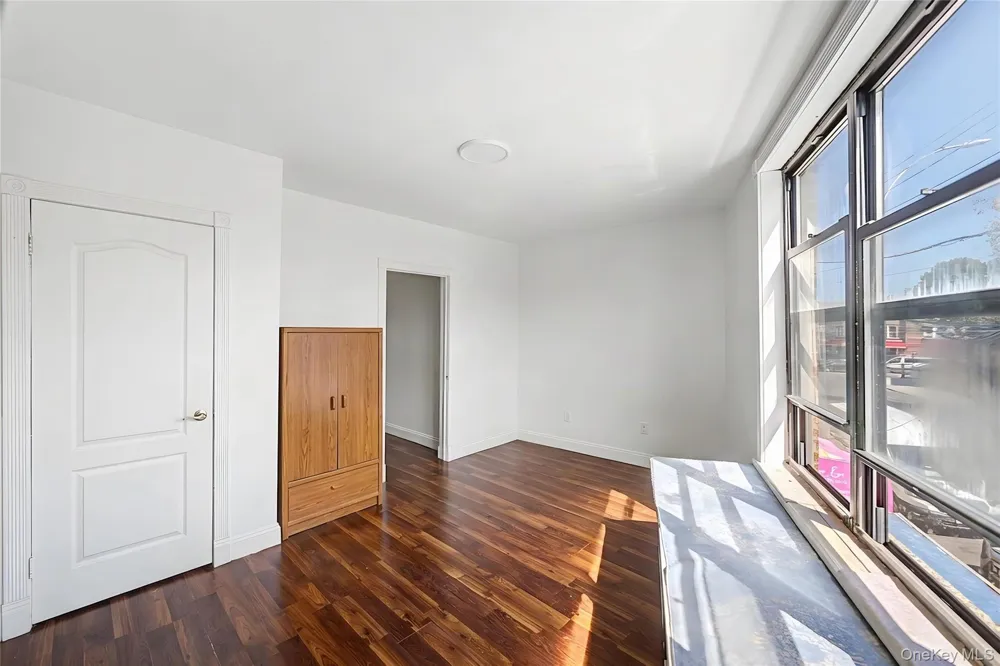 131-07 Liberty Avenue Richmond Hill, NY 11419