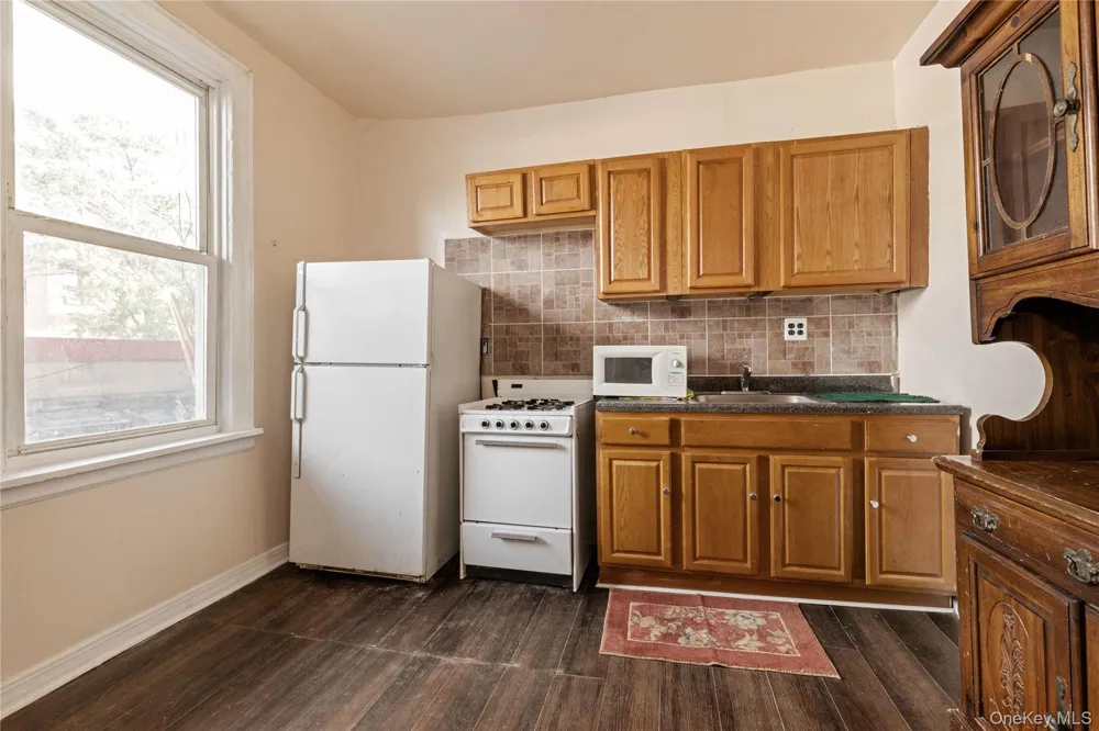 5504 Church Avenue Brooklyn, NY 11203