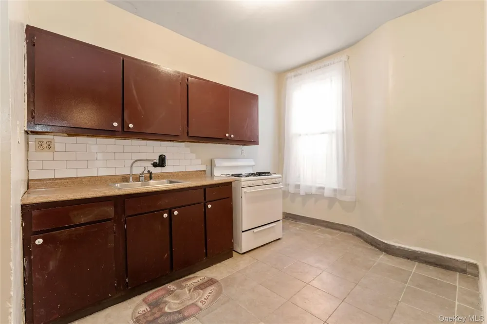 5504 Church Avenue Brooklyn, NY 11203
