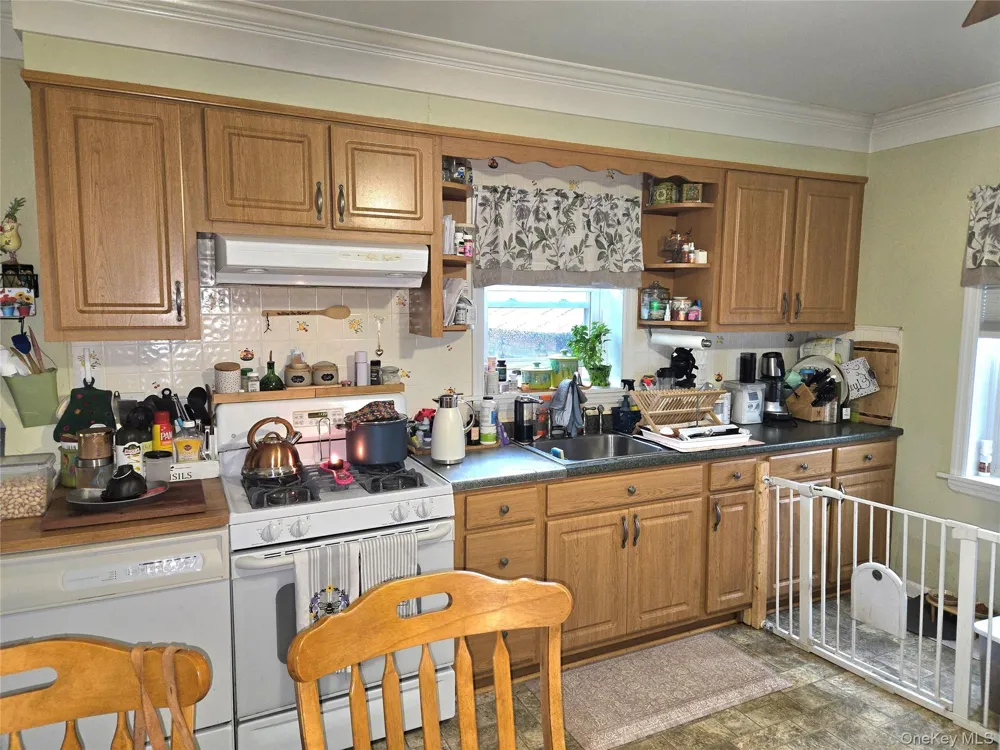 96 Trafalgar Drive Shirley, NY 11967