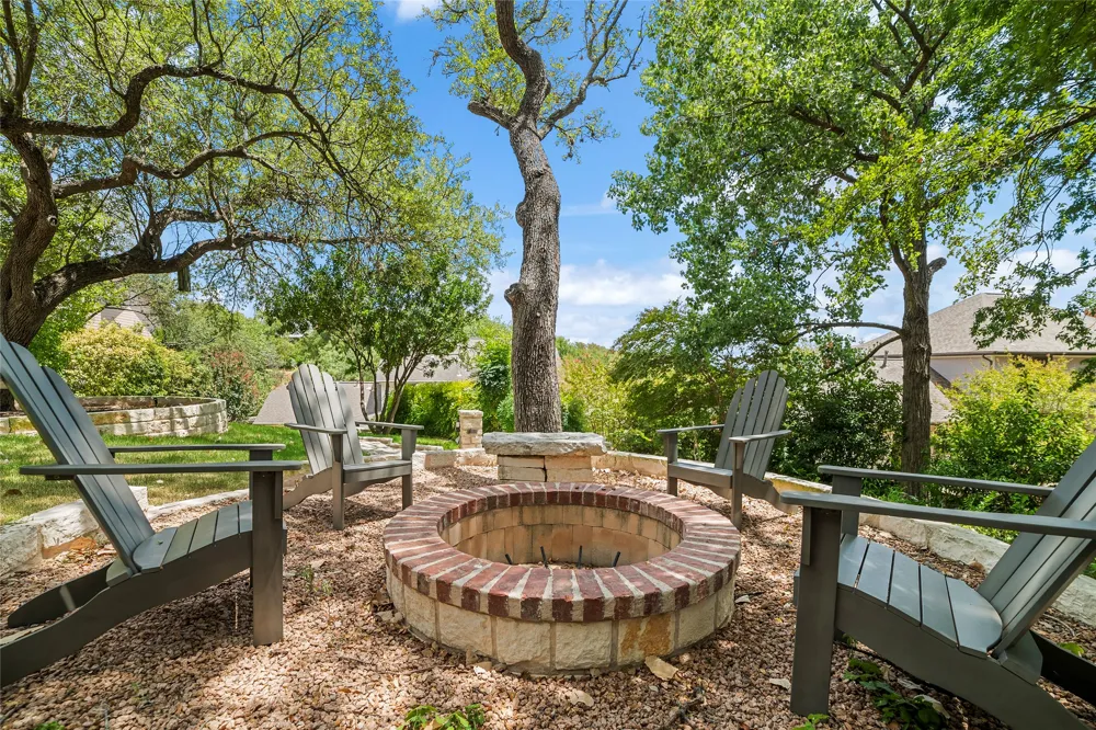 1702 Crested Butte Drive Austin, TX 78746