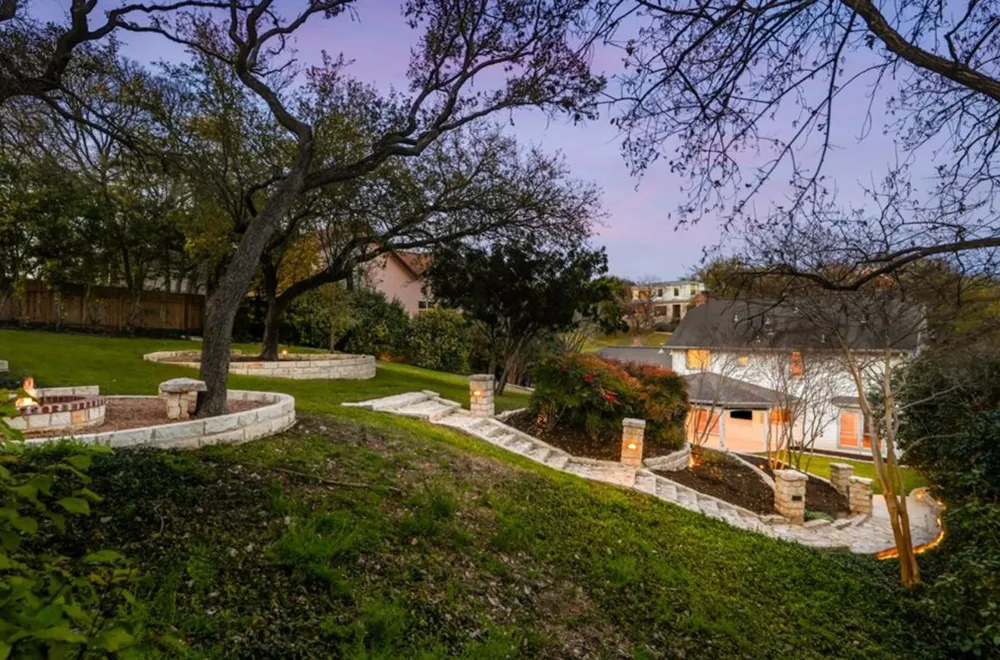 1702 Crested Butte Drive Austin, TX 78746
