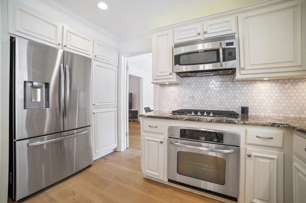 1702 Crested Butte Drive Austin, TX 78746