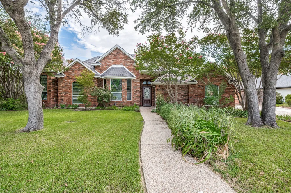 252 Plantation Drive Coppell, TX 75019