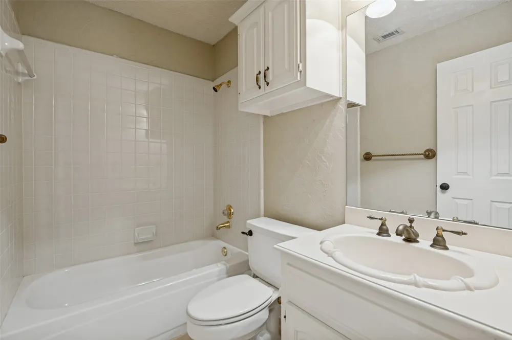 252 Plantation Drive Coppell, TX 75019