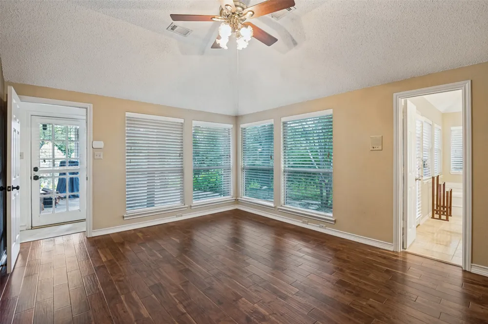 252 Plantation Drive Coppell, TX 75019