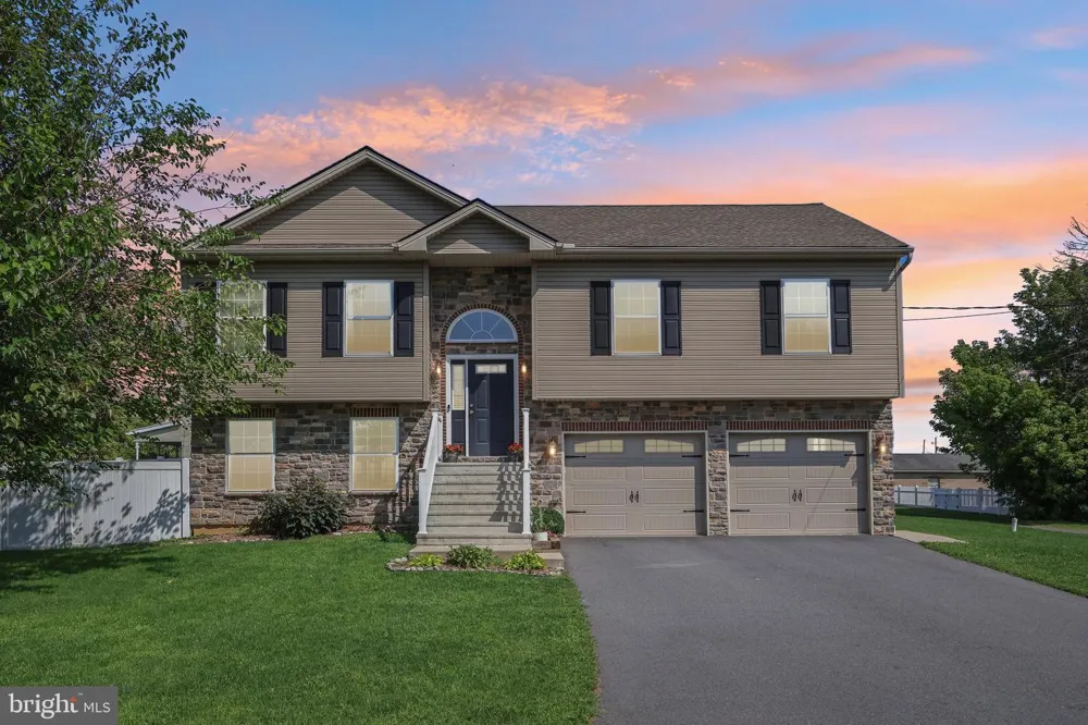 3533 WASHINGTON STREET Bethlehem, PA 18020