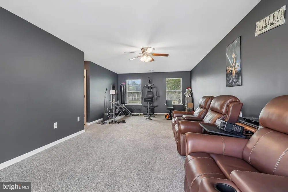 3533 WASHINGTON STREET Bethlehem, PA 18020