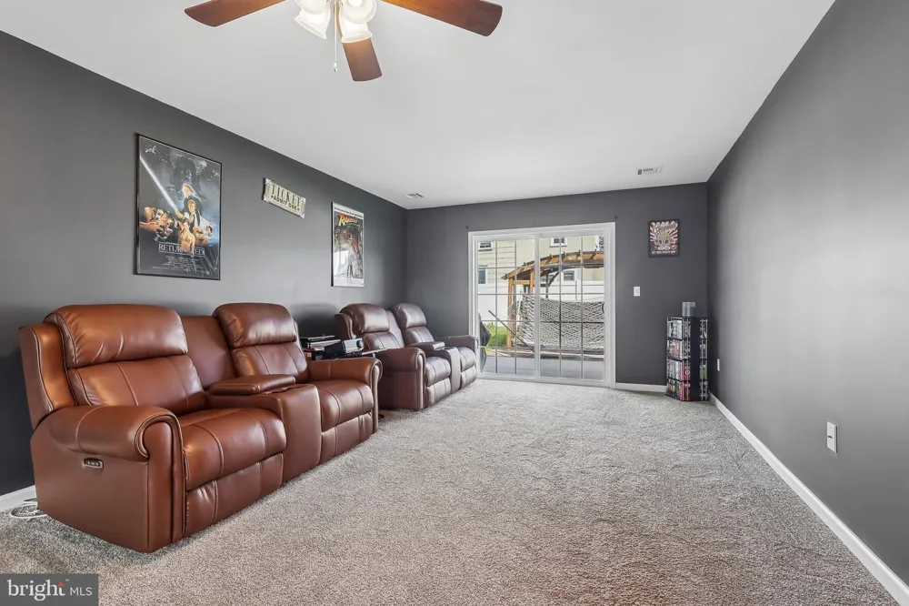 3533 WASHINGTON STREET Bethlehem, PA 18020