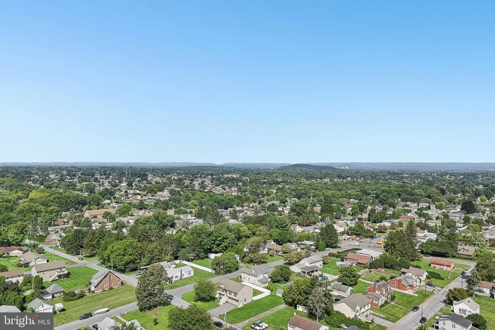 3533 WASHINGTON STREET Bethlehem, PA 18020