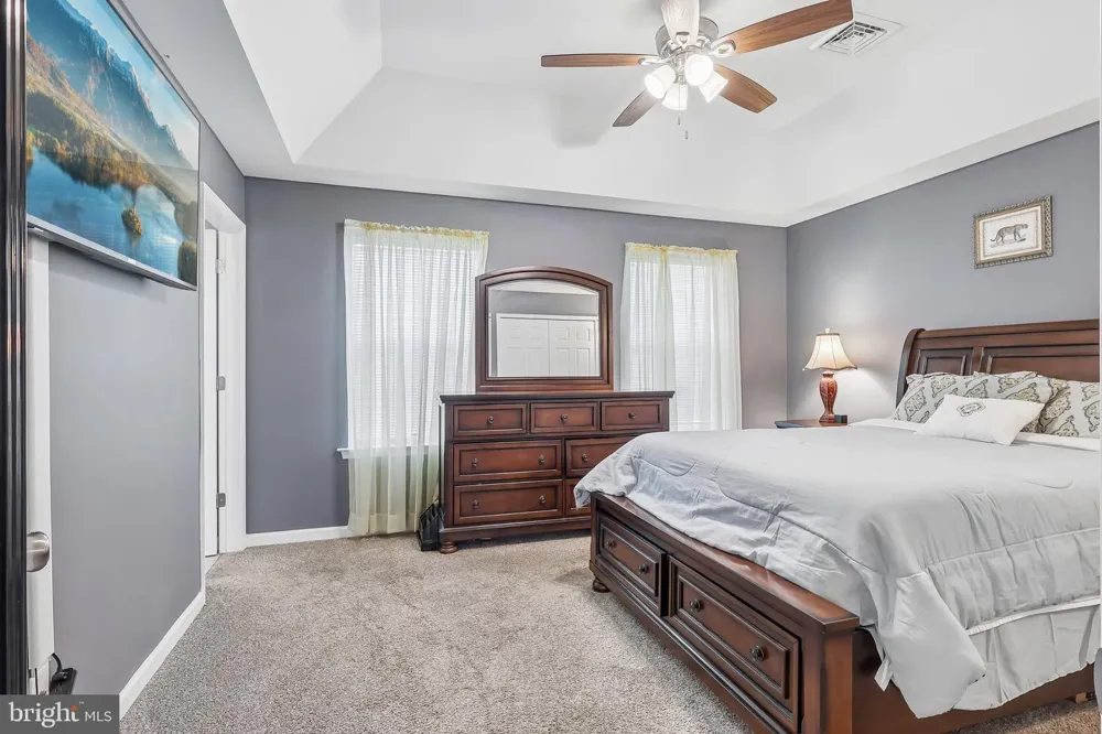 3533 WASHINGTON STREET Bethlehem, PA 18020