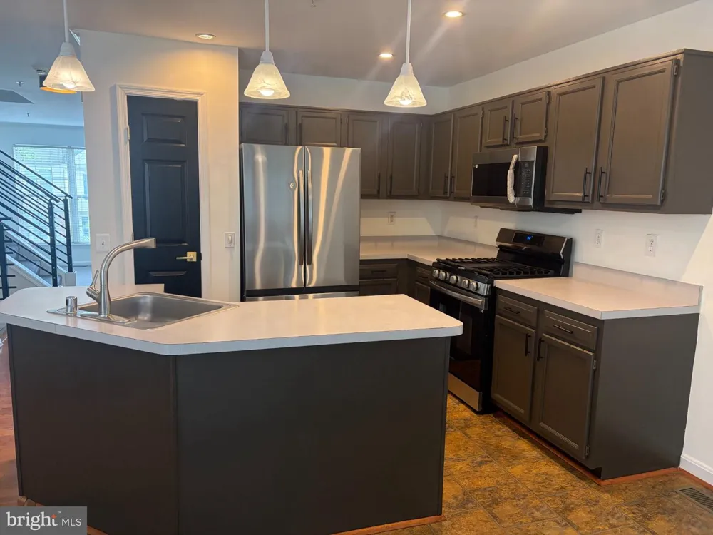 16221 EASTHAM COURT Bowie, MD 20716
