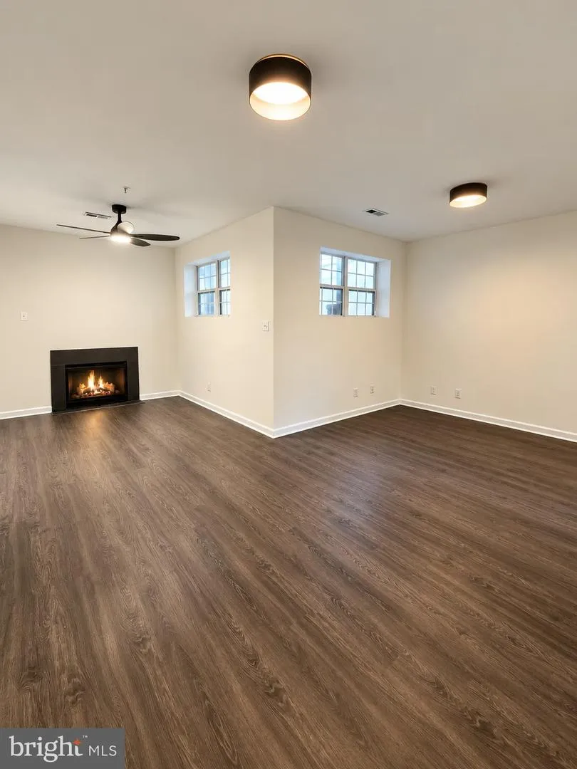 16221 EASTHAM COURT Bowie, MD 20716